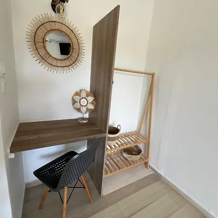 Yannakis Apartament *