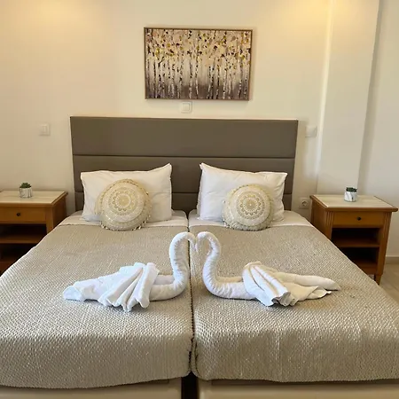 Yannakis Apartament *