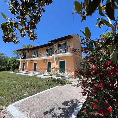 Yannakis Apartament *